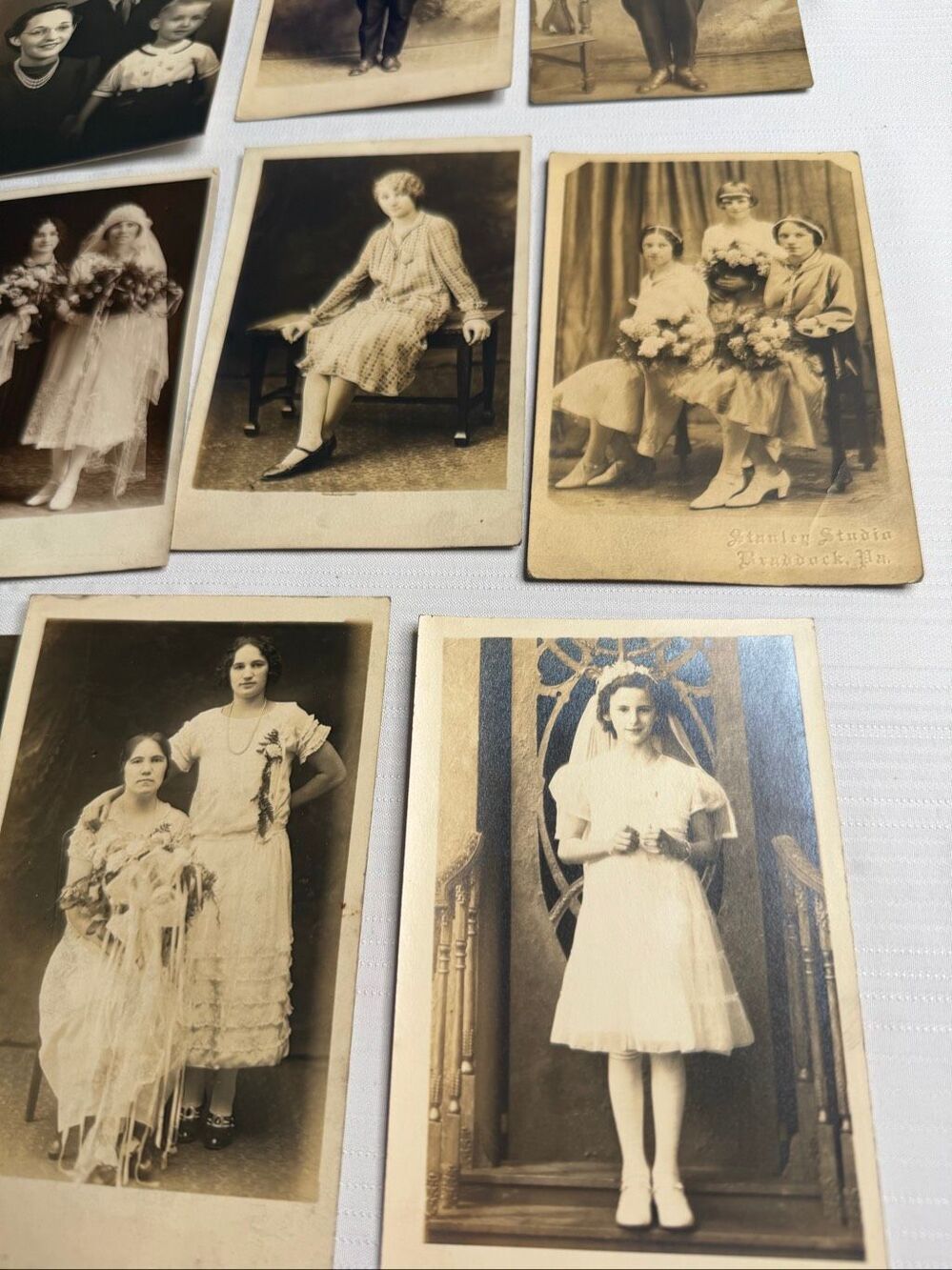 Lot 9 Vintage Pre-1940 Studio Portrait Photographs Wedding RPPC Antique Photos - Picture 5 of 7
